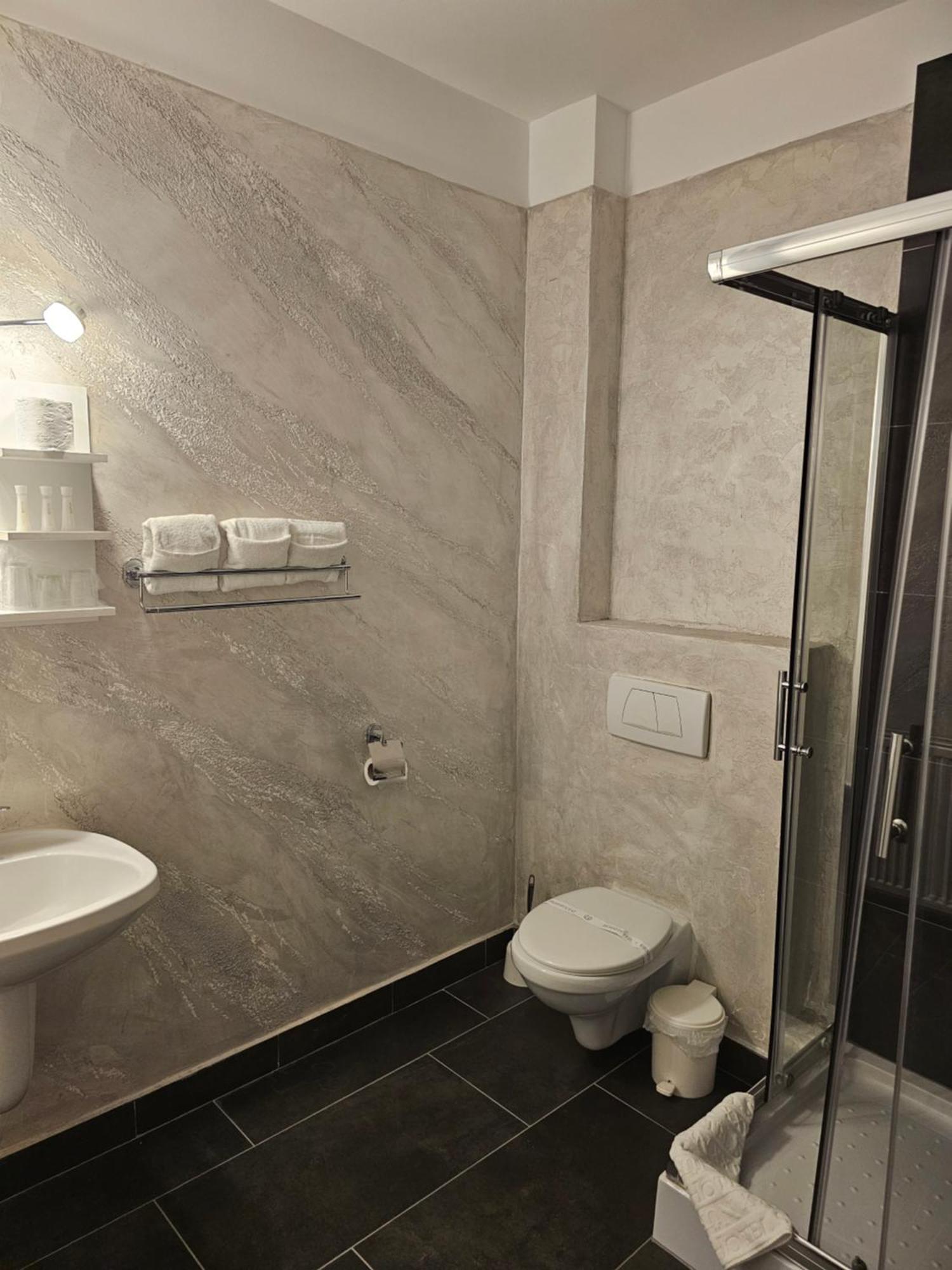 Palas Boutique Sighişoara Habitación foto