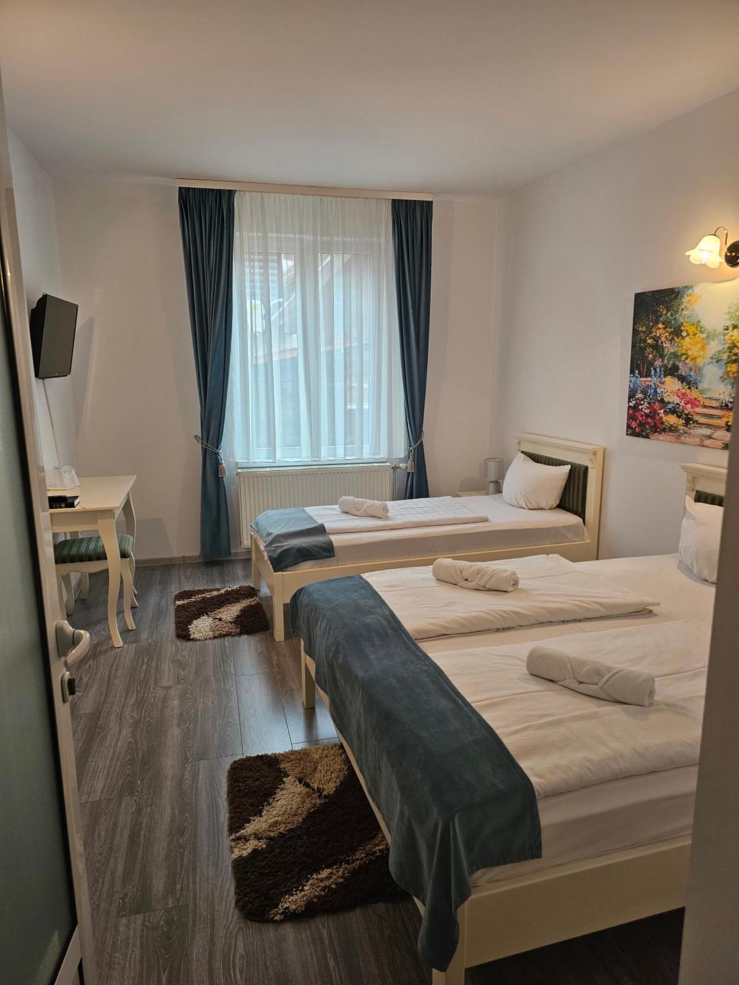 Palas Boutique Sighişoara Habitación foto