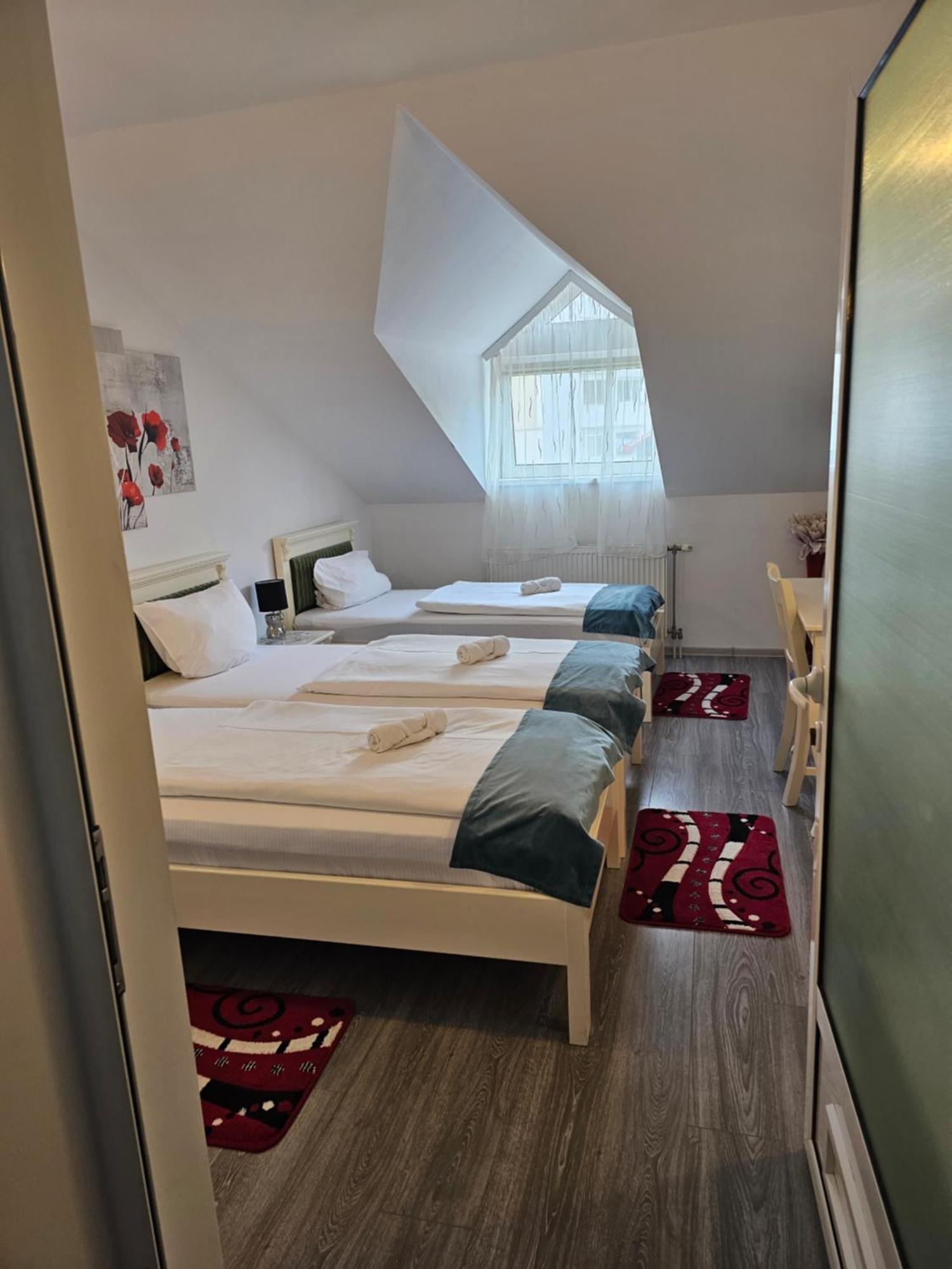 Palas Boutique Sighişoara Habitación foto
